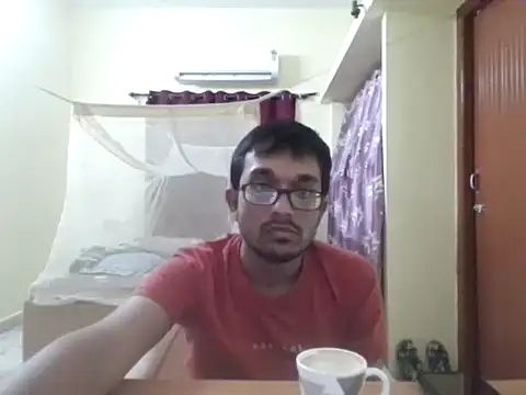 Snapshot of THE_NAKED_BOY chatting on 09/30/25, 01:17 THE NAKED BOY online show from 09/30/25, 01:17