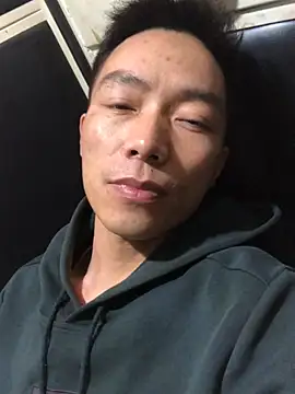 xhqds online show from 12/31/24, 01:08