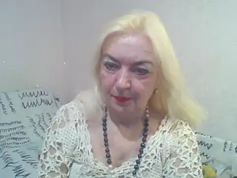 Snapshot of Meri798 chatting on 03/16/25, 05:03 Meri798 online show from 03/16/25, 05:03