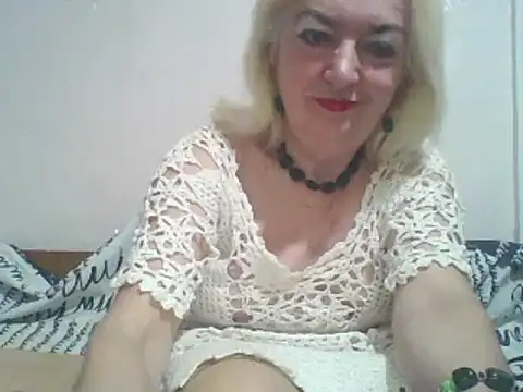 Meri798 online show from 11/05/25, 03:53