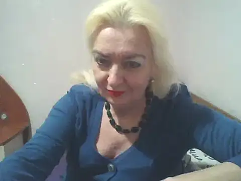 Snapshot of Meri798 chatting on 02/25/25, 10:53 Meri798 online show from 02/25/25, 10:53