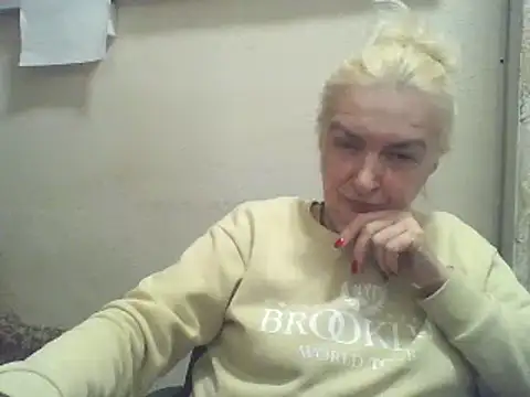 Meri798 online show from 11/24/25, 07:14