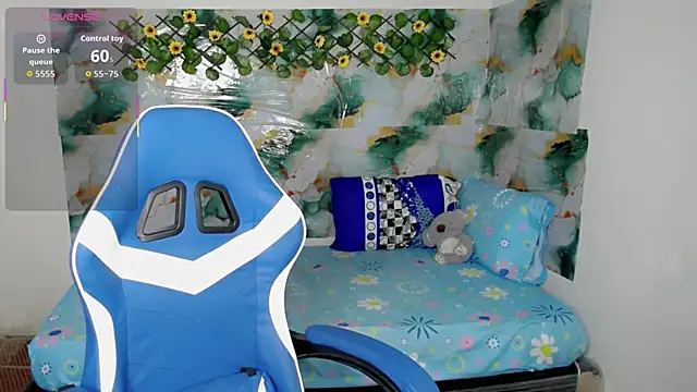 Emma-mae online show from 03/04/26, 01:19