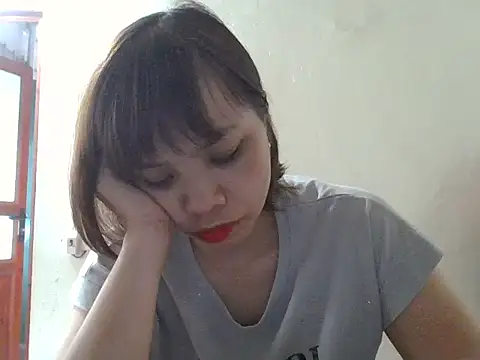 Angela-Eira online show from 09/18/25, 12:57