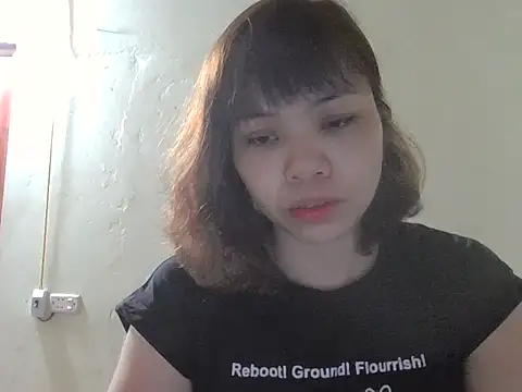 Angela-Eira online show from 12/20/25, 10:01