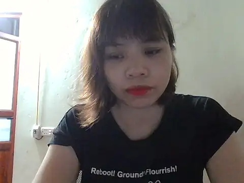 Angela-Eira online show from 10/02/25, 10:35