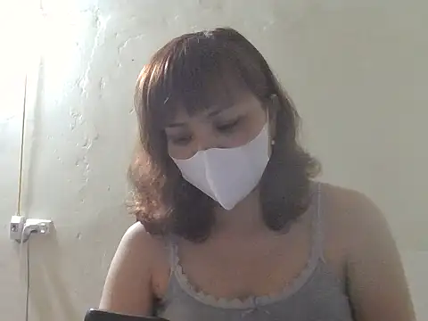 Snapshot of Angela-Eira chatting on 05/17/26, 09:48 Angela-Eira online show from 05/17/26, 09:48