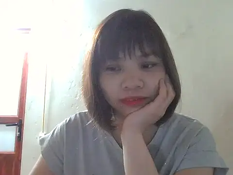 Angela-Eira online show from 10/01/25, 09:40