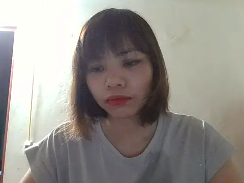Angela-Eira online show from 10/05/25, 08:54