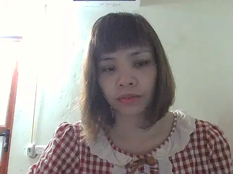 Angela-Eira online show from 11/02/25, 11:15