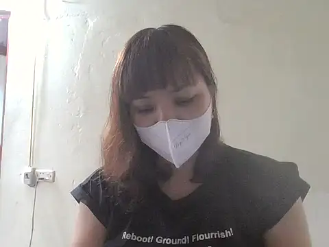 Snapshot of Angela-Eira chatting on 04/21/26, 01:42 Angela-Eira online show from 04/21/26, 01:42