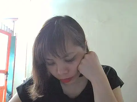 Angela-Eira online show from 10/01/25, 08:52