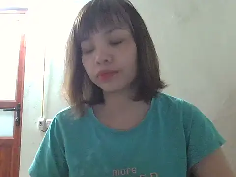 Angela-Eira online show from 11/14/25, 10:35