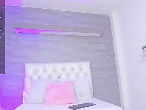 Snapshot of thararouse chatting on 03/06/25, 12:41 thararouse online show from 03/06/25, 12:41