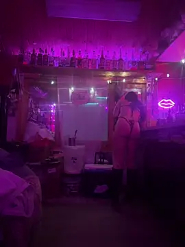 Snapshot of delicioussdixie chatting on 04/09/26, 12:11 delicioussdixie online show from 04/09/26, 12:11