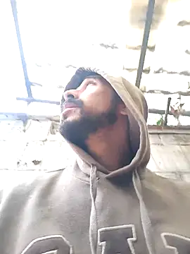 weedmanhot28 online show from 11/02/25, 12:54