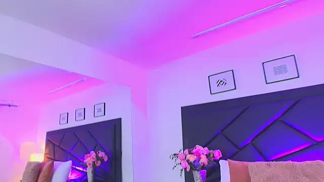 Snapshot of SophieCarther chatting on 09/11/25, 12:49 SophieCarther online show from 09/11/25, 12:49