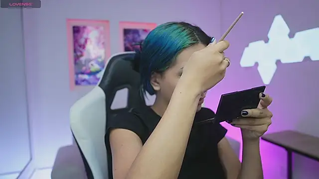 KayraOwen online show from 09/23/25, 11:50