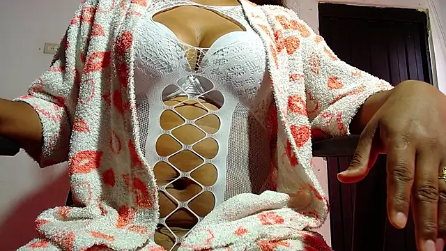 MielSquirt online show from 10/01/25, 03:38