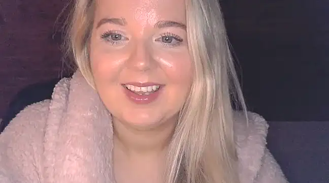 Snapshot of Jessica69G chatting on 01/11/25, 12:33 Jessica69G online show from 01/11/25, 12:33