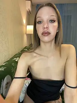 KateMariett online show from 03/05/26, 10:48