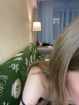 Snapshot of KateMariett chatting on 07/18/26, 09:34 KateMariett online show from 07/18/26, 09:34
