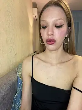 KateMariett online show from 04/21/26, 09:54
