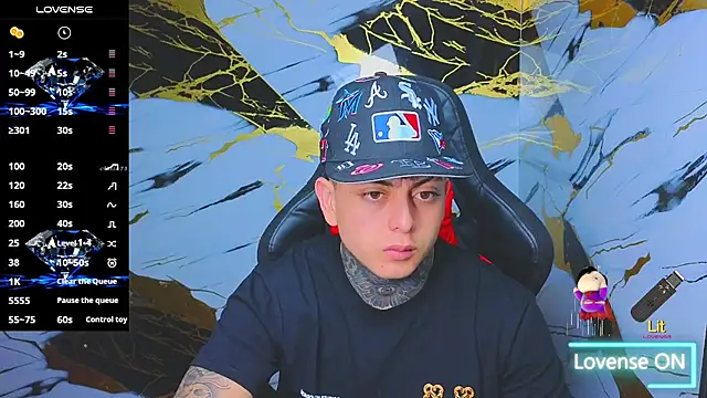 Kevin22 222 online show from 11/19/25, 04:12