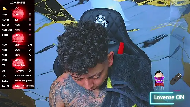 Kevin22 222 online show from 11/08/25, 04:16