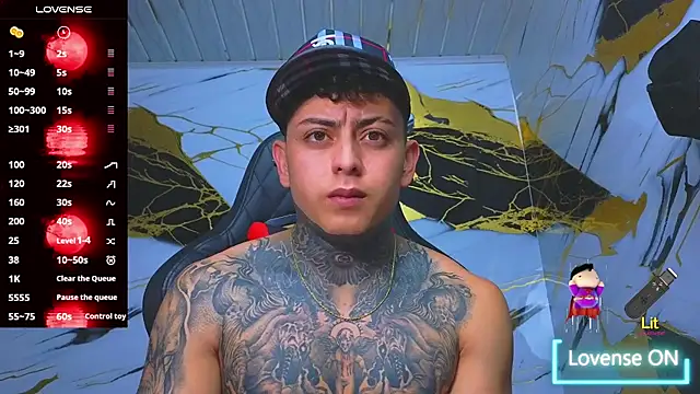 Kevin22 222 online show from 10/23/25, 04:11