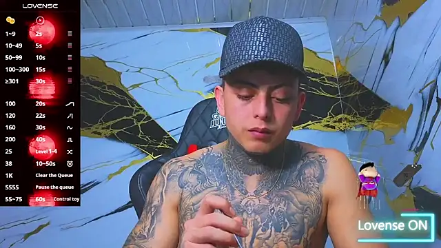 Kevin22 222 online show from 10/28/25, 04:57