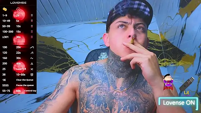 Kevin22 222 online show from 11/05/25, 04:04