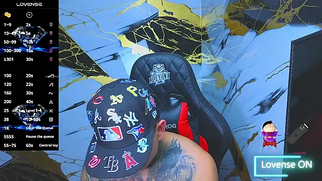 Kevin22 222 online show from 11/18/25, 05:44