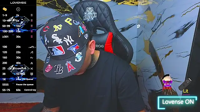 Kevin22 222 online show from 11/22/25, 06:12