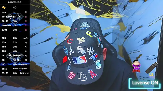 Kevin22 222 online show from 11/17/25, 05:33