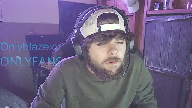 OnlyBlazexx online show from 02/06/26, 03:35