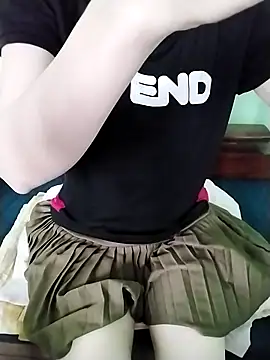 Luxcute286 online show from 05/11/26, 12:23
