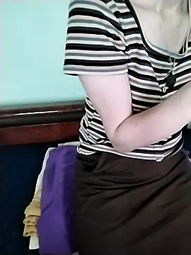 Luxcute286 online show from 03/30/26, 12:45