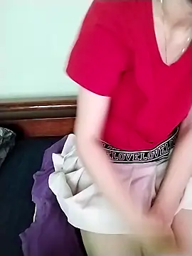 Luxcute286 online show from 04/13/26, 01:31