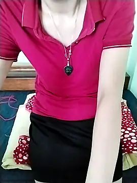 Snapshot of Luxcute286 chatting on 07/14/26, 02:00 Luxcute286 online show from 07/14/26, 02:00