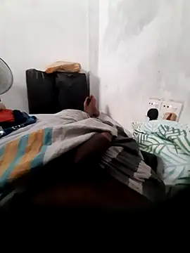 Sanju911 online show from 04/15/26, 04:29