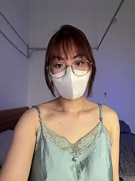 Baby Claraa online show from 03/16/26, 04:53