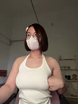 Baby Claraa online show from 05/03/26, 05:45
