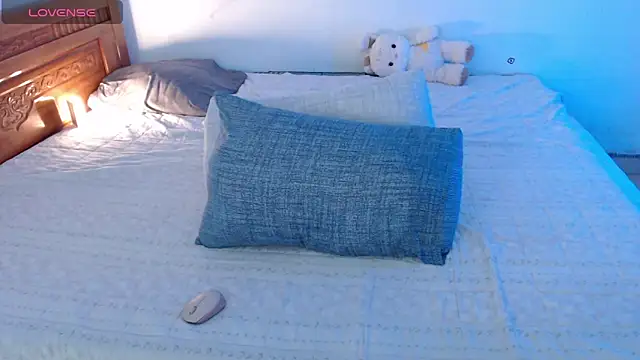 Baby Claraa online show from 03/31/26, 05:20