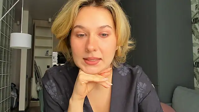 Lilith lutherlow online show from 01/08/26, 11:05