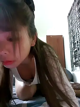 Snapshot of Samsam_567 chatting on 03/06/25, 04:17 Samsam 567 online show from 03/06/25, 04:17