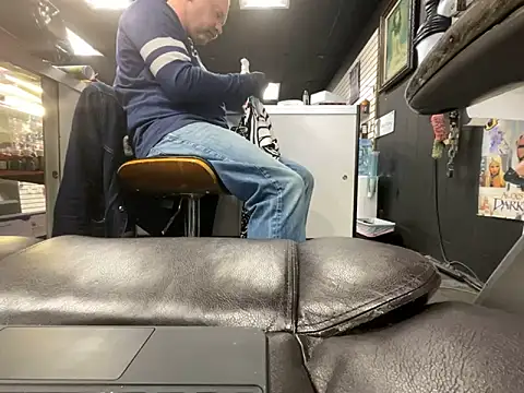 RawRyder8 online show from 12/24/24, 10:28