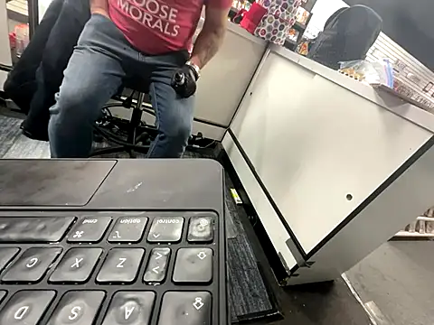 RawRyder8 online show from 12/17/25, 02:05