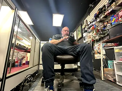 RawRyder8 online show from 11/11/25, 01:00