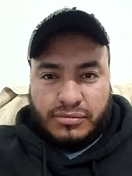 Snapshot of Dulce000000 chatting on 03/17/26, 04:04 Dulce000000 online show from 03/17/26, 04:04